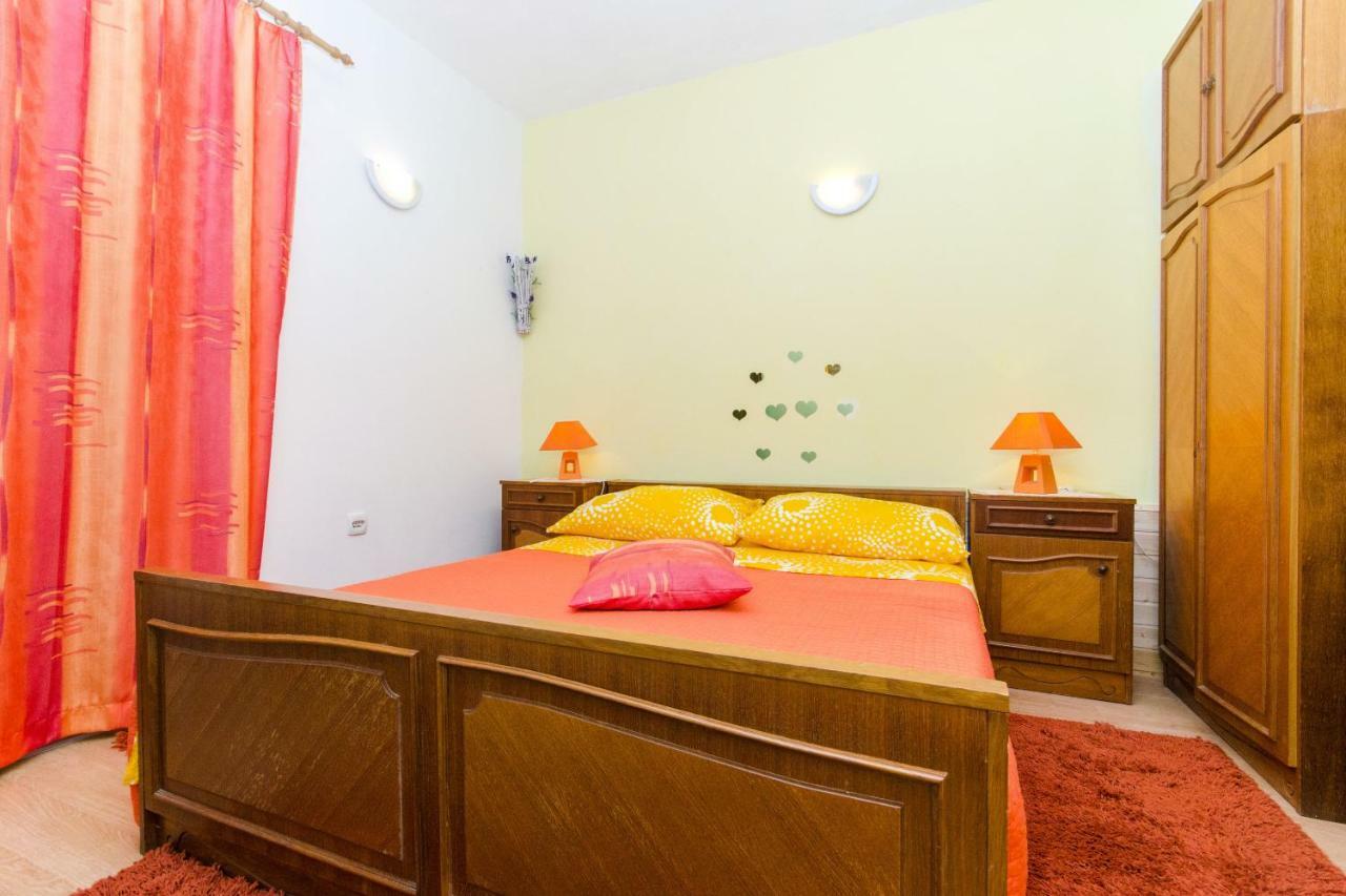 Apartment Slavka Račišće Dış mekan fotoğraf